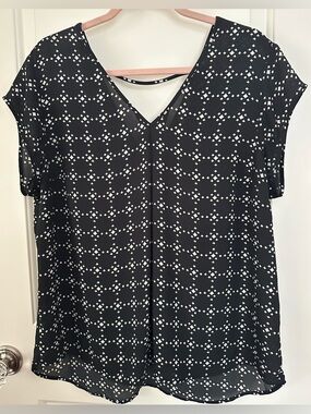 Black White Geometric Print Blouse Sheer Flowy V Neck Work Top L XL